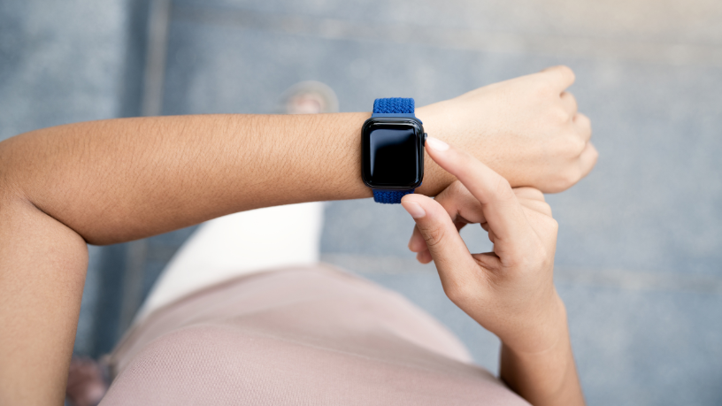 Smartwatches e apps em ação: descubra com Márcio Pires de Moraes como a inovação digital impulsiona bem-estar e performance.