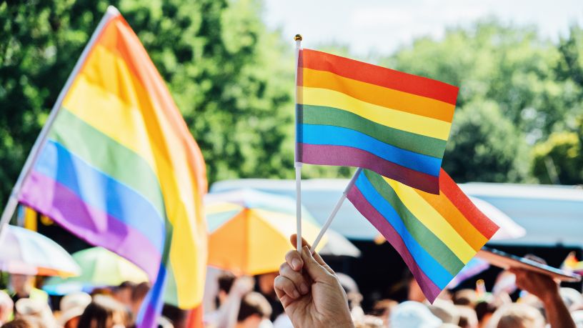 Políticas Públicas Inclusivas: Caminhos para Fortalecer os Direitos da População LGBTQIA+